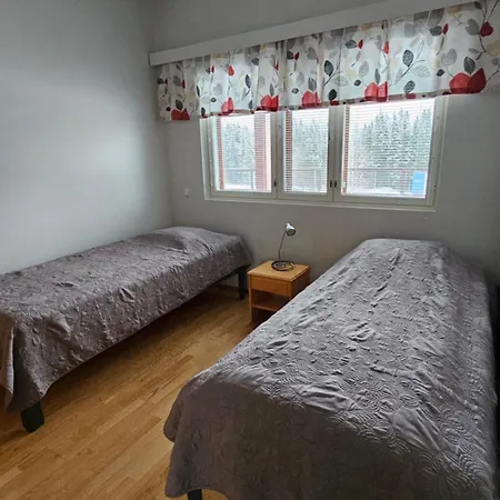 Lomahuoneisto Taehti Puustila Hébergement de vacances